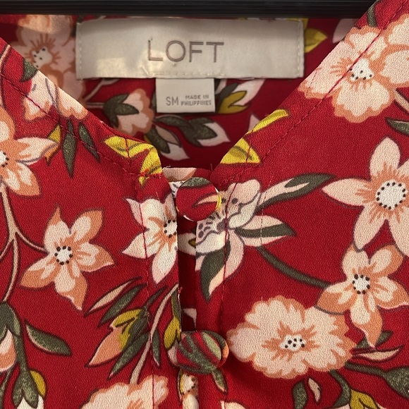 Loft Women’s Floral Maternity Flutter Short Sleeve Flowy Top Small - Picture 4 of 4